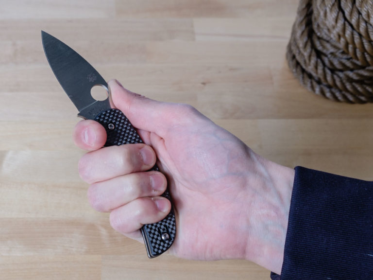 REVW4090 Grip Options for Pocket Knife