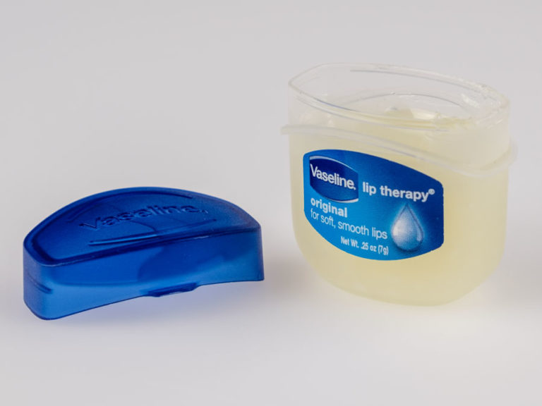 REVW6866 Vaseline for Lip Balm
