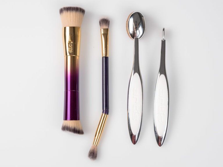 Tarte and Artis brush comparison for Makeup Brushes