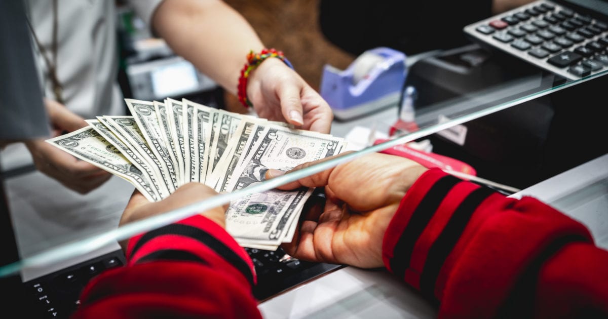 5 New Perks That Might Convince You to Switch Banks